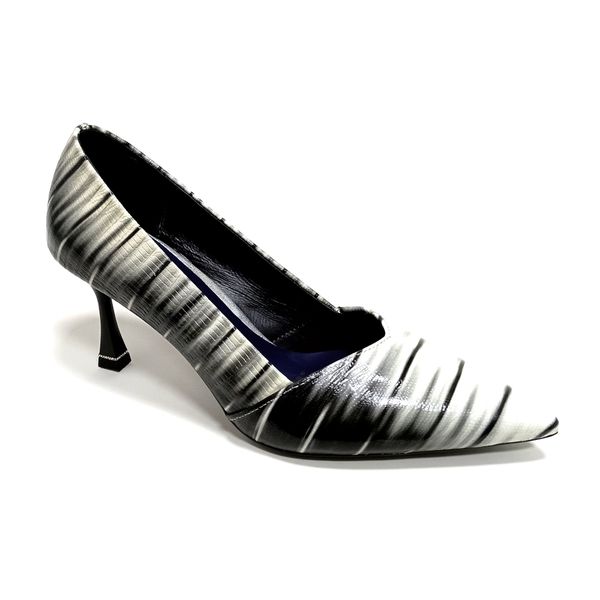  Giày Cao Gót Da Họa Tiết Đen Trắng 83.39 