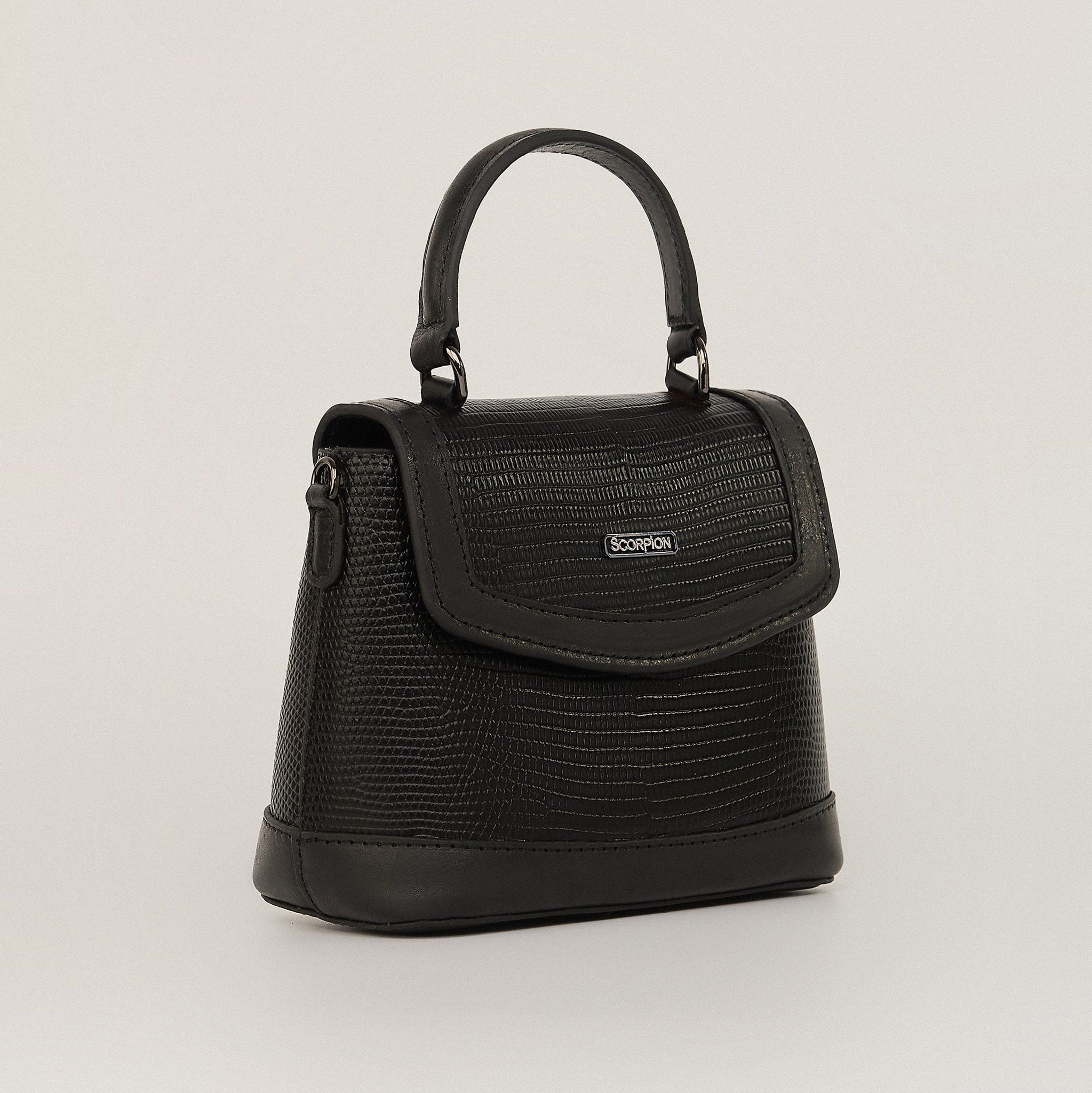  Túi Xách Nữ Da Vân Logo Scorpion Đen 26Đ.11 