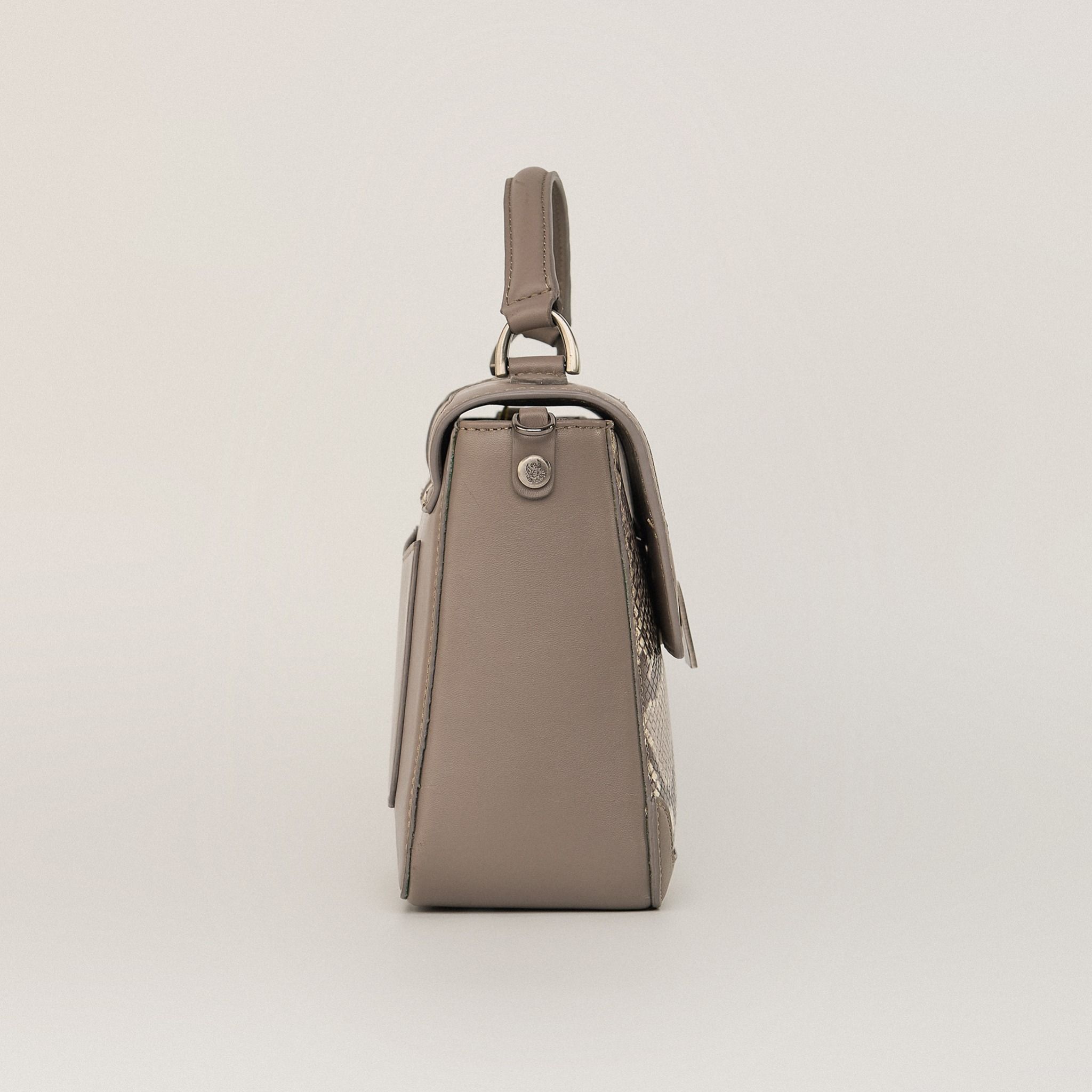  Túi Xách Da Nữ Vân Rắn Ghi 26GV.205 