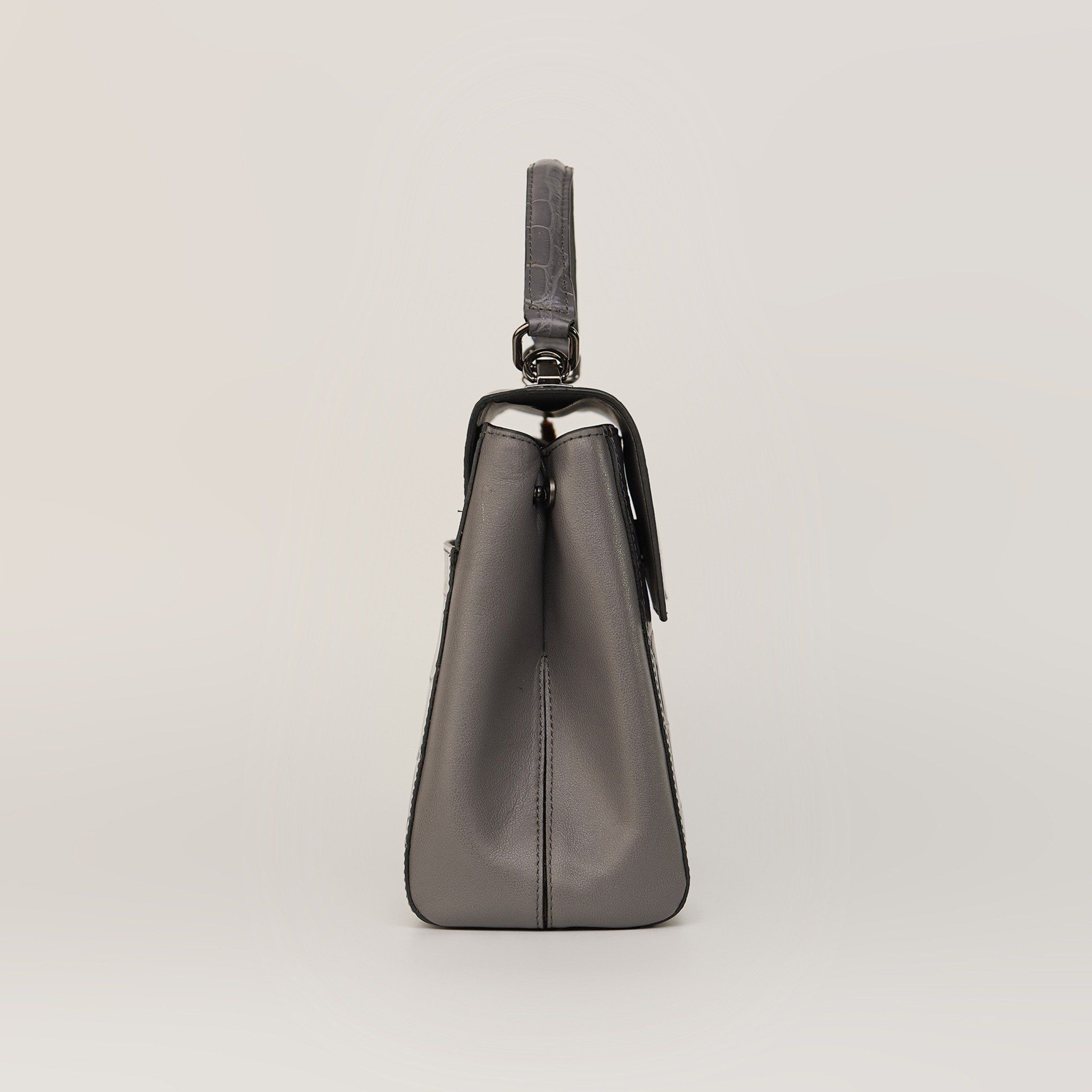  Túi Xách Nữ Da Vân Ghi 26G.222 