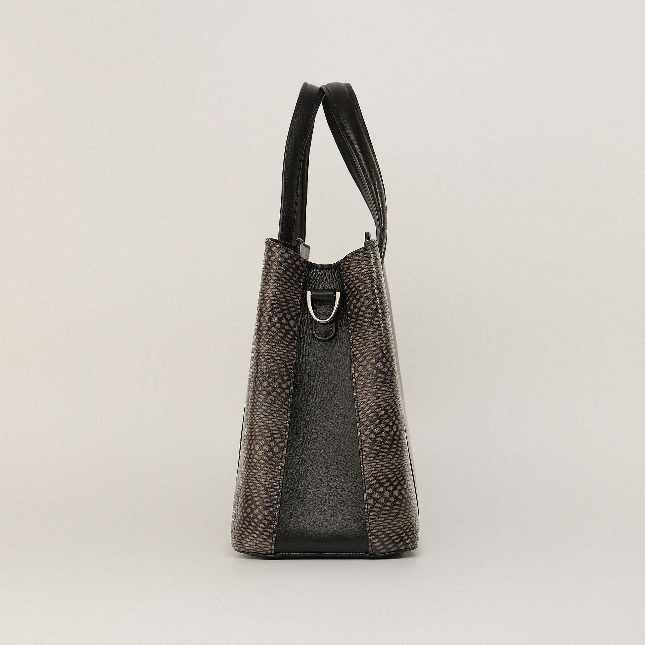  Túi Xách Nữ Da Vân Rắn Đen 26Đ.32 