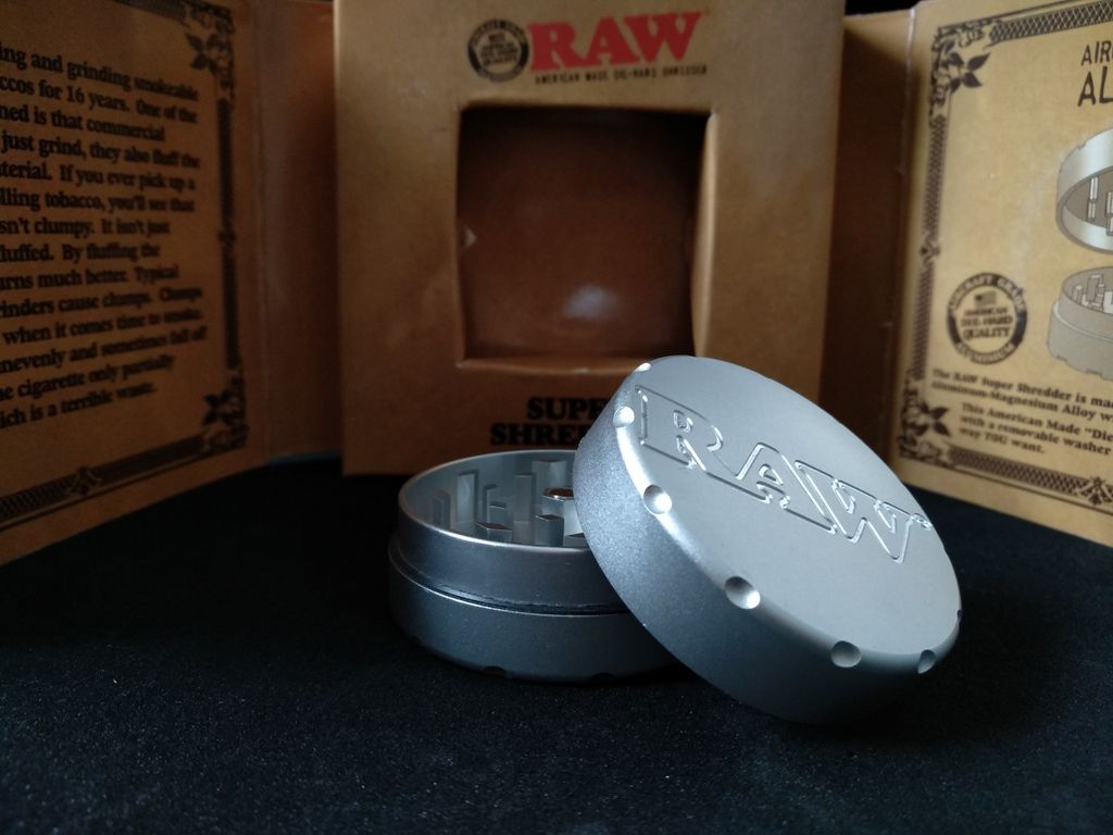 Grinder RAW