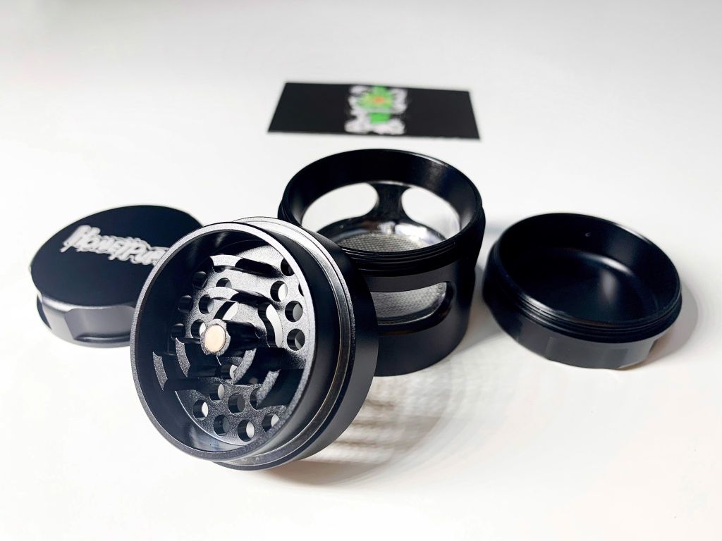 Grinder Window Honeypuff Black