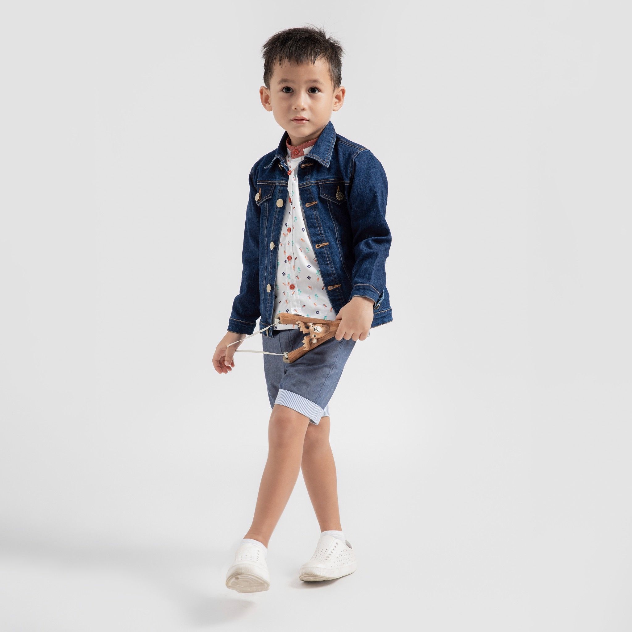  Áo khoác jeans Alex - Jeans xanh nhạt 