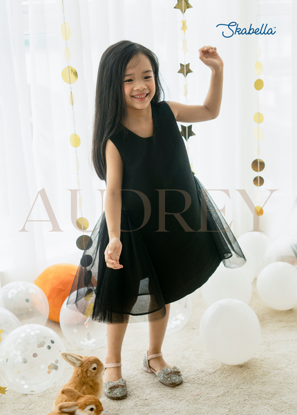  Đầm bé gái Audrey - Đen 