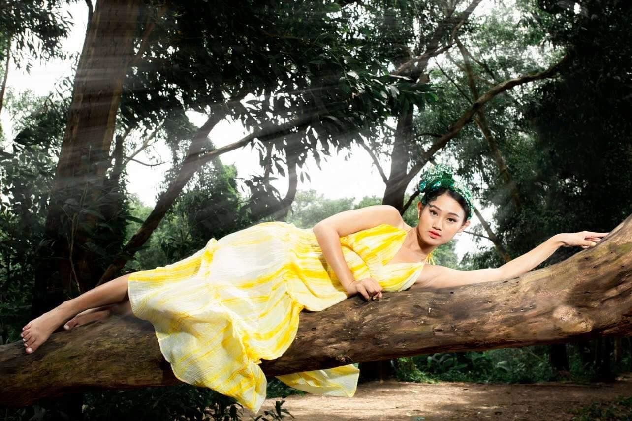  Đầm dài nhún ngực 3 tầng 