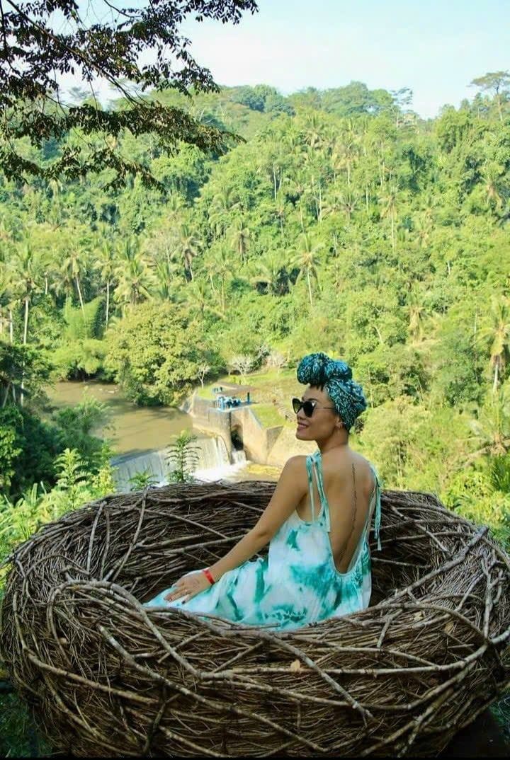  Đầm dài suông tơ loang 