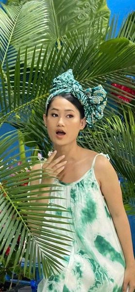  Đầm dài suông tơ loang 
