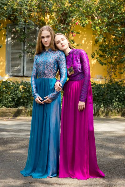  Áo dài 2 tà nhún 