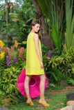  Đầm Linen A nẹp V cổ 