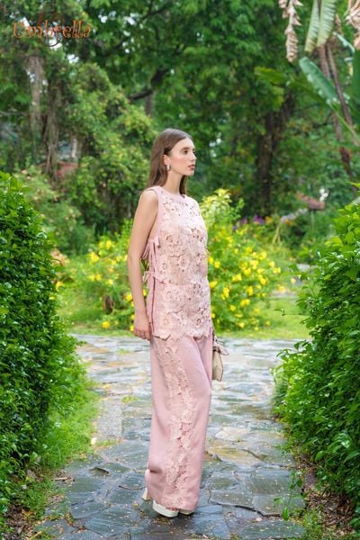  Quần Linen Ren Hông 