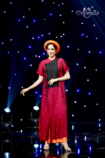  Áo dài Lụa đắp thân trước nơ 