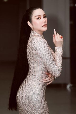 Tóc cột dài Lý Nhã Kỳ