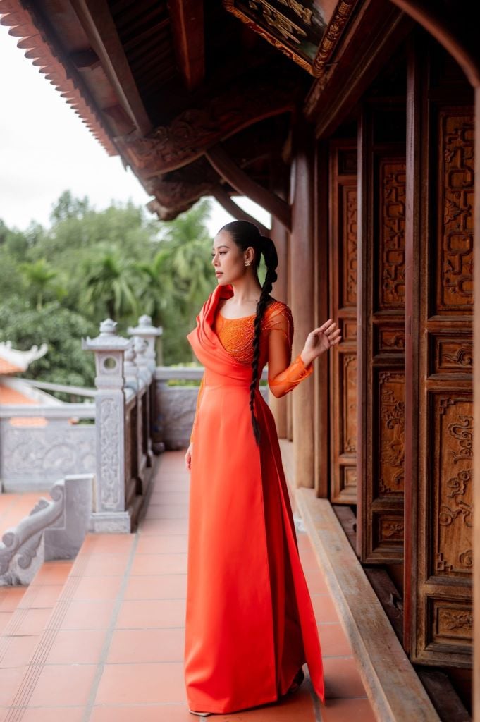 Tóc cột dài Nam Thư