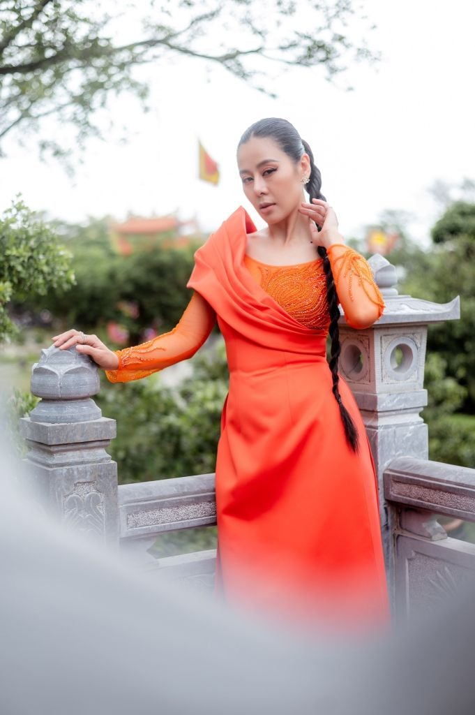 Tóc cột dài Nam Thư