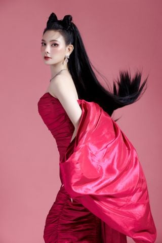 Phím kẹp tóc thật Thu Thuỷ