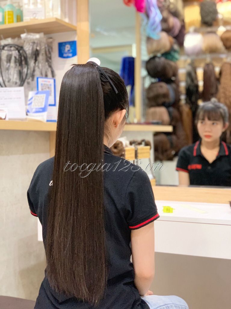 Cột tóc thật
