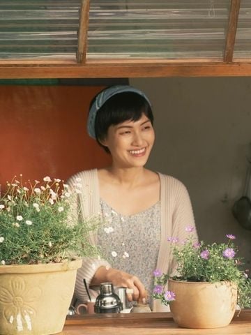 Tóc thật ngắn Nguyên Hà