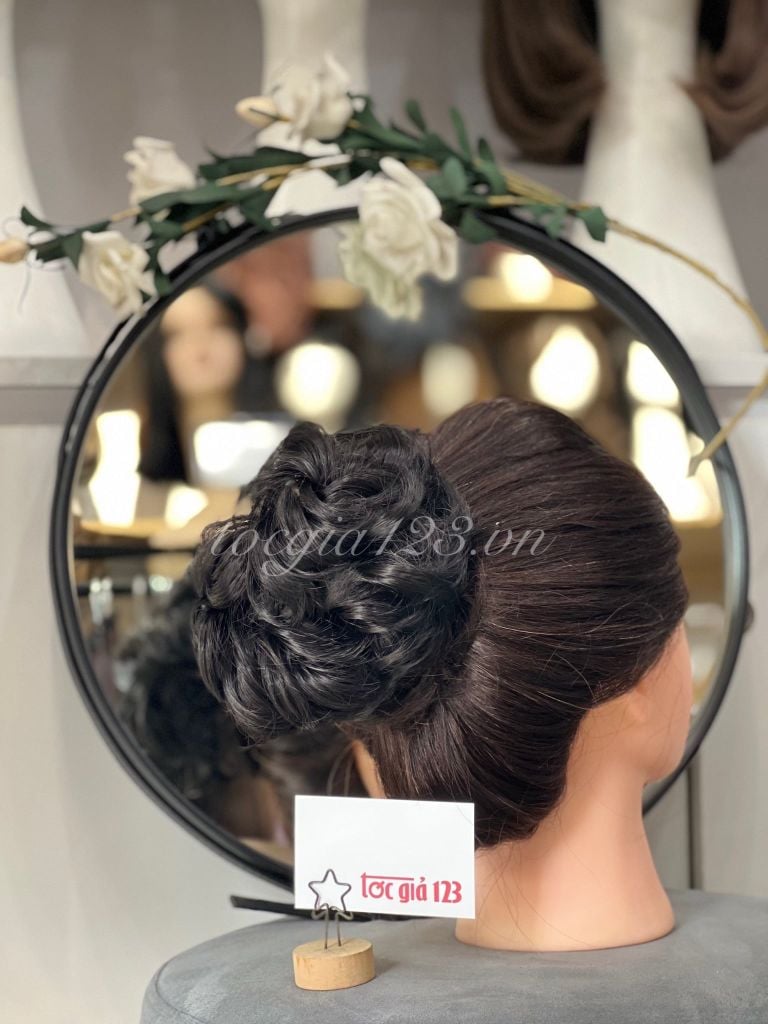 Búi kẹp xoăn trung niên SB1008