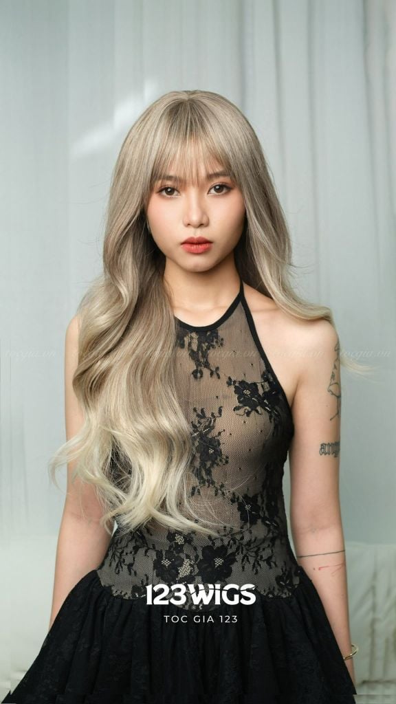 Tóc dài xoăn - Mái thưa - Màu balayage S1046