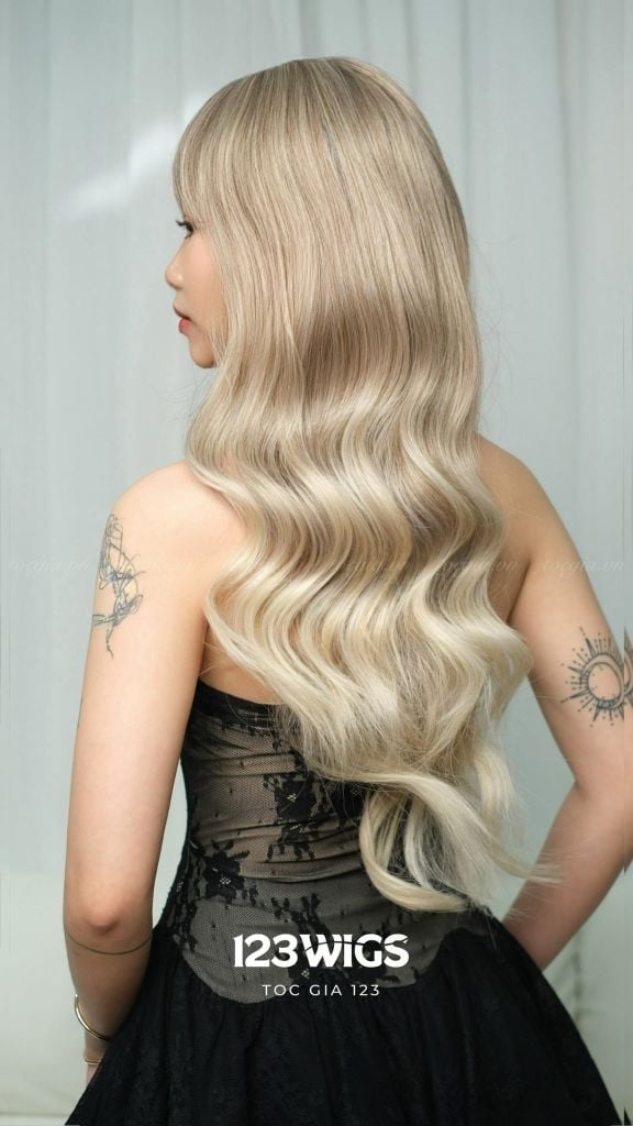 Tóc dài xoăn - Mái thưa - Màu balayage S1046