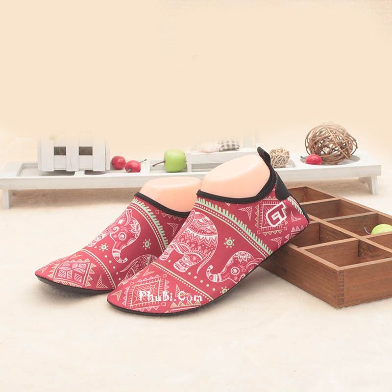 Giày Đi Biển & Đi Dưới Nước B24