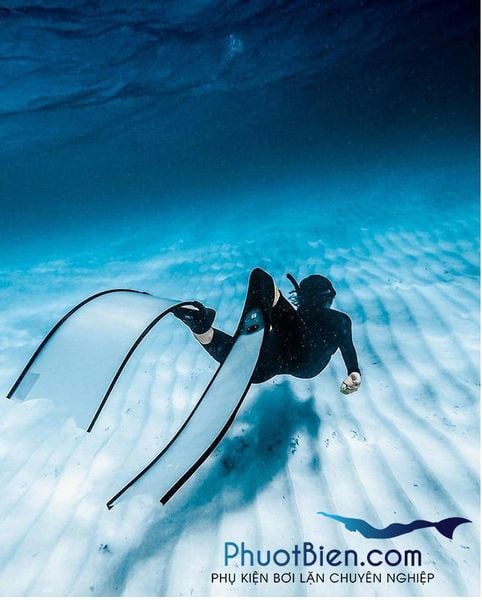 Chân nhái lặn freedive Leader Fins Màu Trắng Ice Bi-Fins