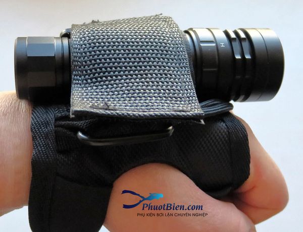 Dây đeo đèn lặn dưới nước