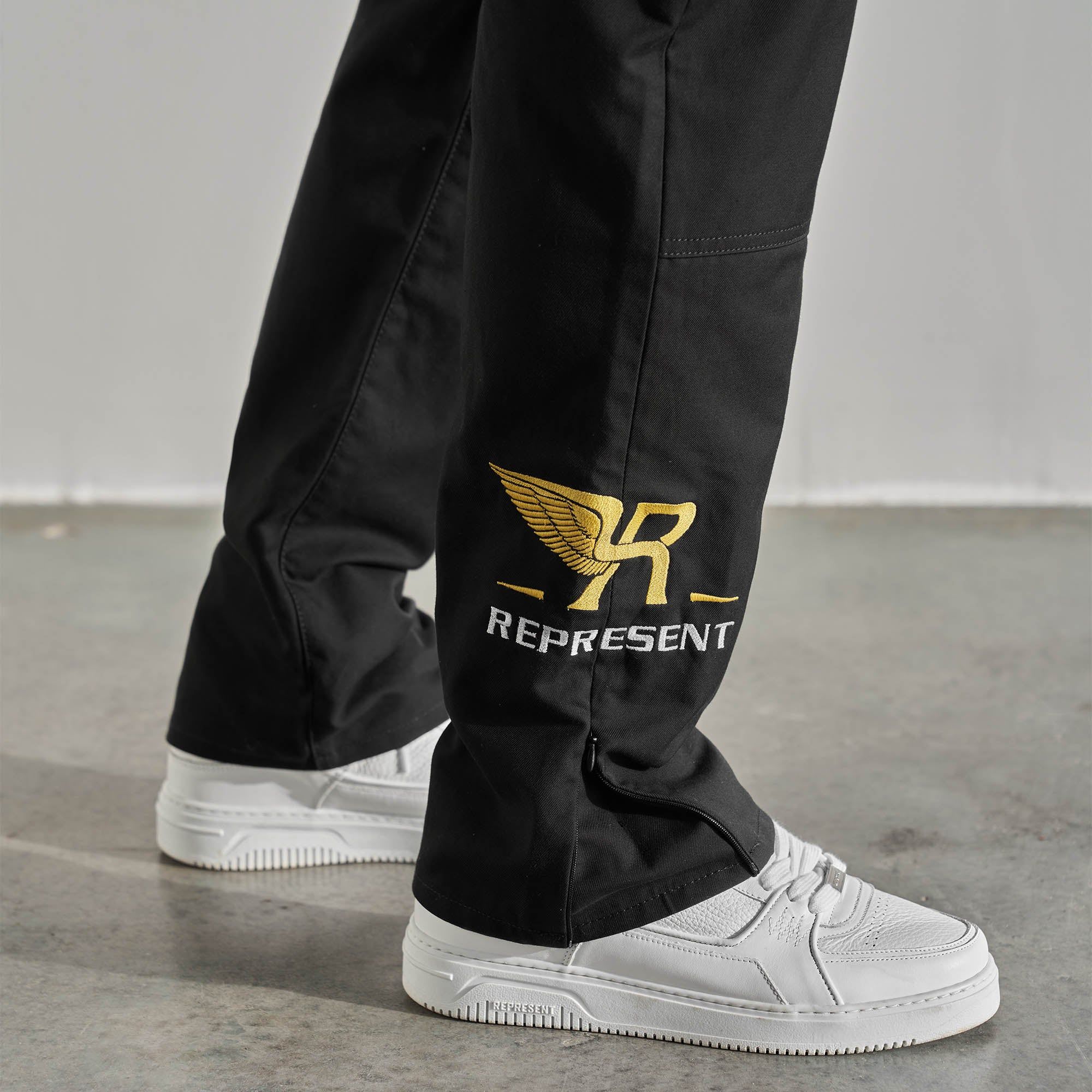 RIPNDIP TEAM SPIRIT EMBROIDERED PANTS | SPORTGURU.EU