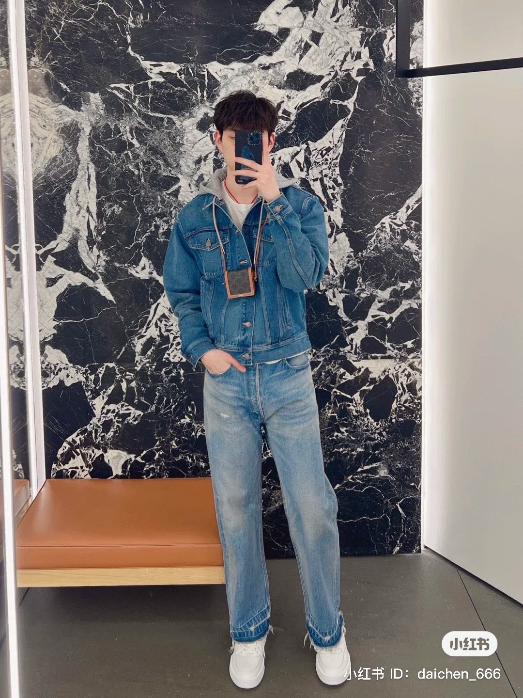 CELINE Wesley Jeans Washed Denim 30 wesley jeans in rider wash