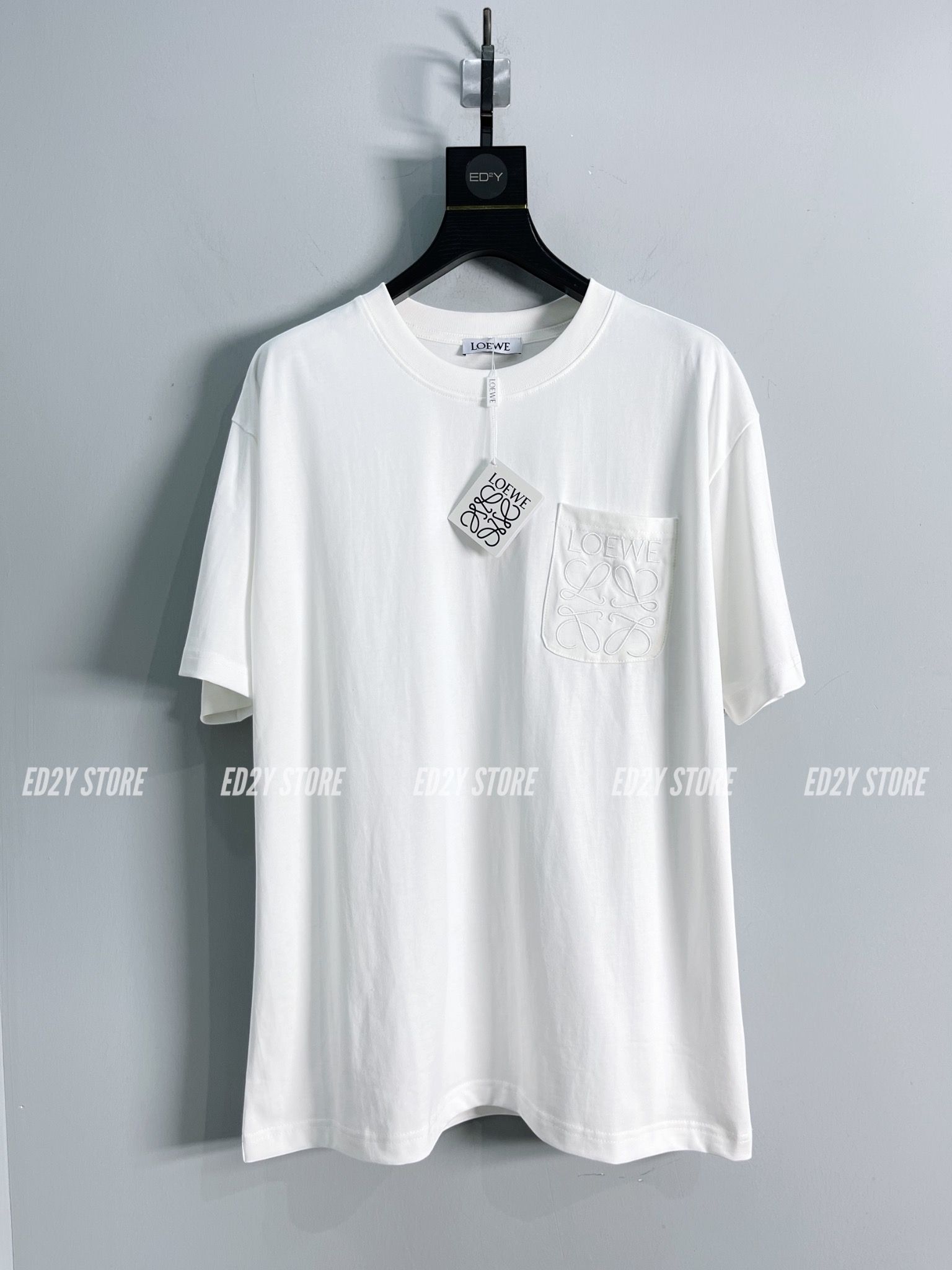 LOEWE セール★ ANAGRAM PATCH POCKET★WHITE Loewe Men's Anagram Patch Pocket Hoodie in White Ash Loewe