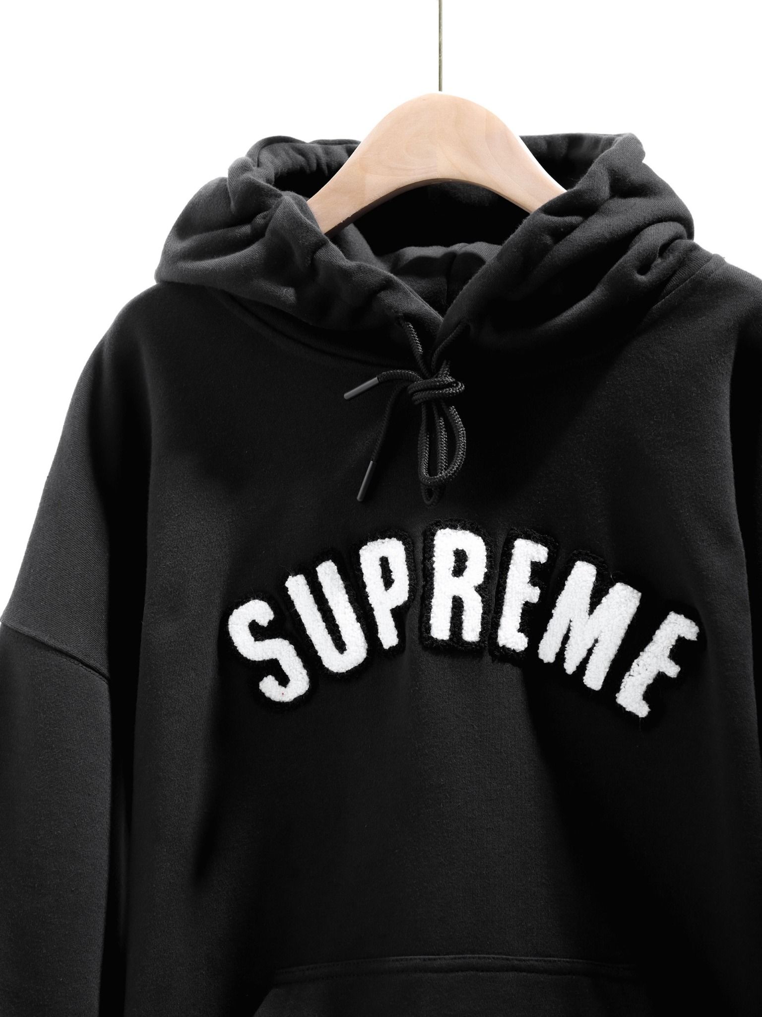  Hoodie Supreme 