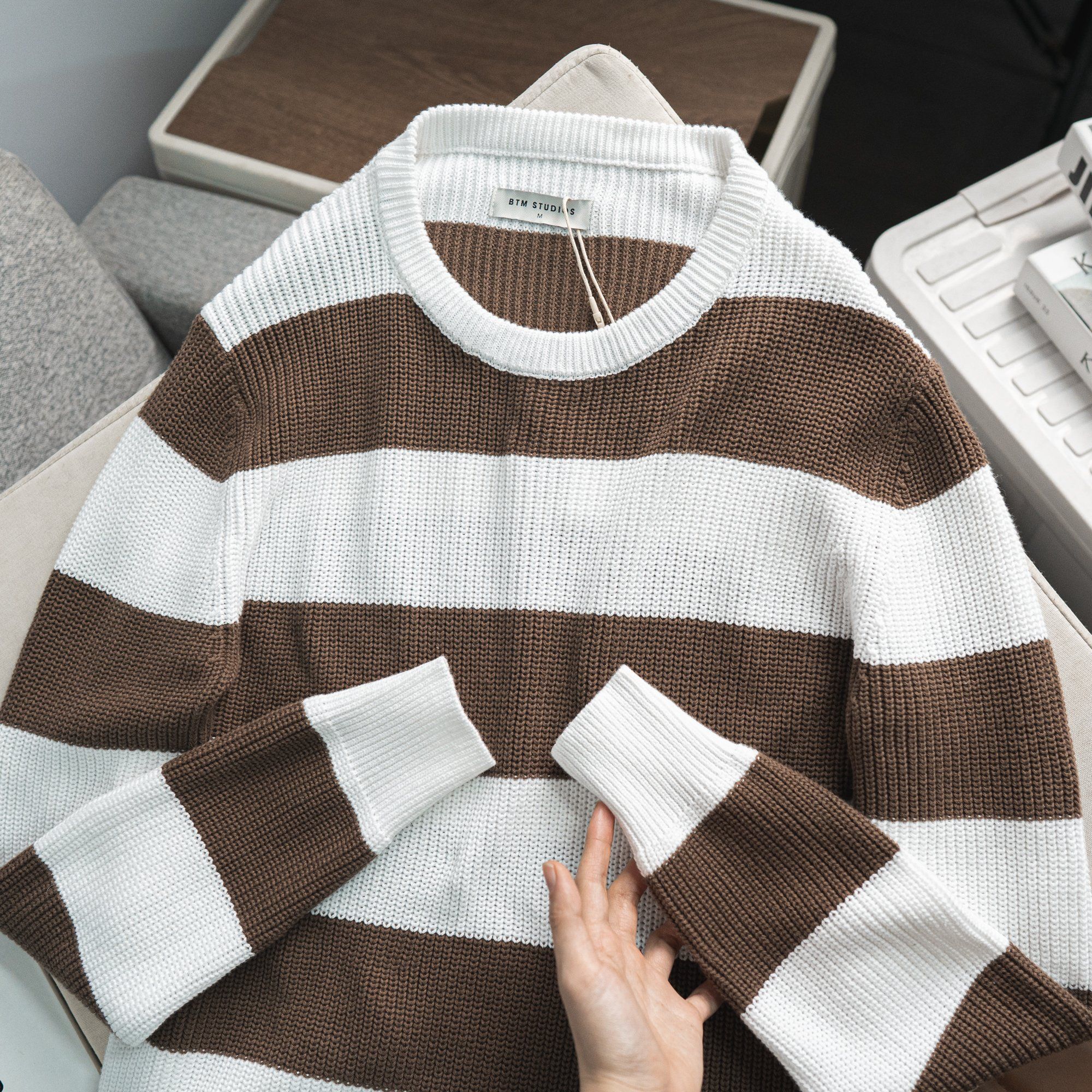  Sweater BTino Len Sọc Ngang 