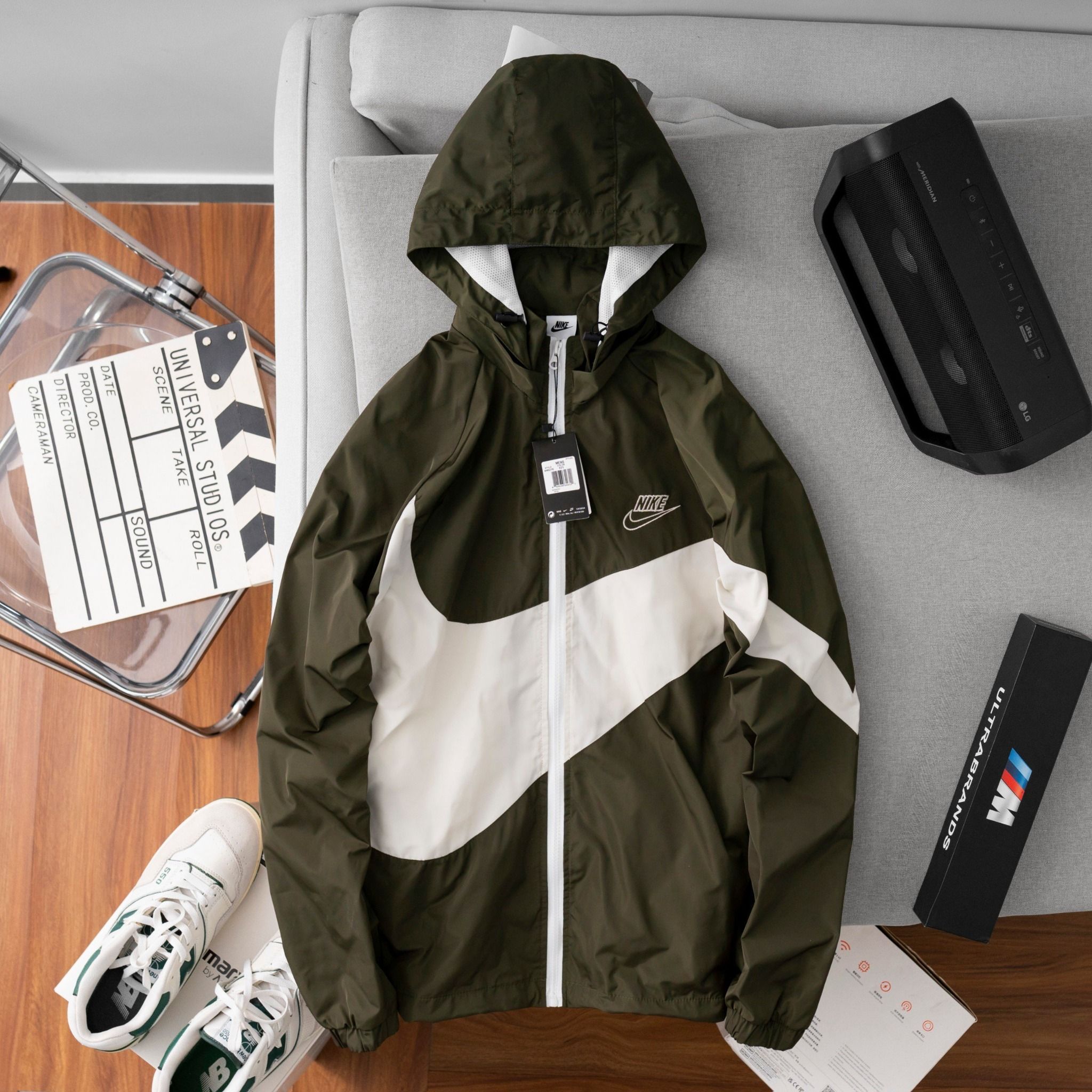 AK Du NIKE Big Swoosh Himcloset
