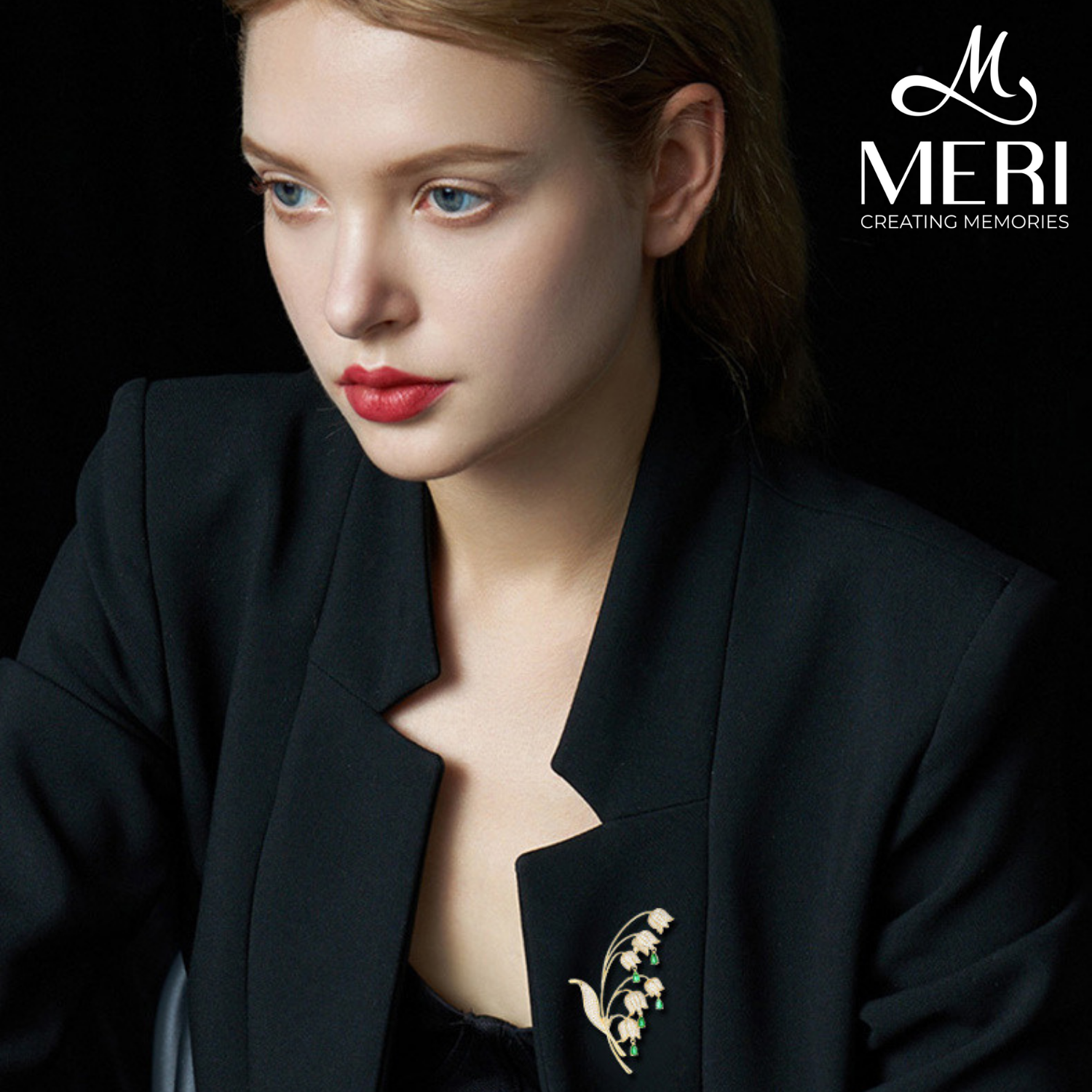  Cài áo nhành hoa kèn lung linh 