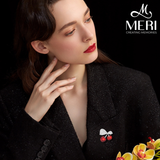  Cài áo quả cherry đỏ 