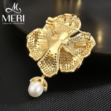  Cài áo Royal Flower 