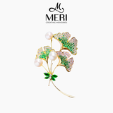  Cài áo chuồn chuồn đậu nhánh lá rẽ quạt 