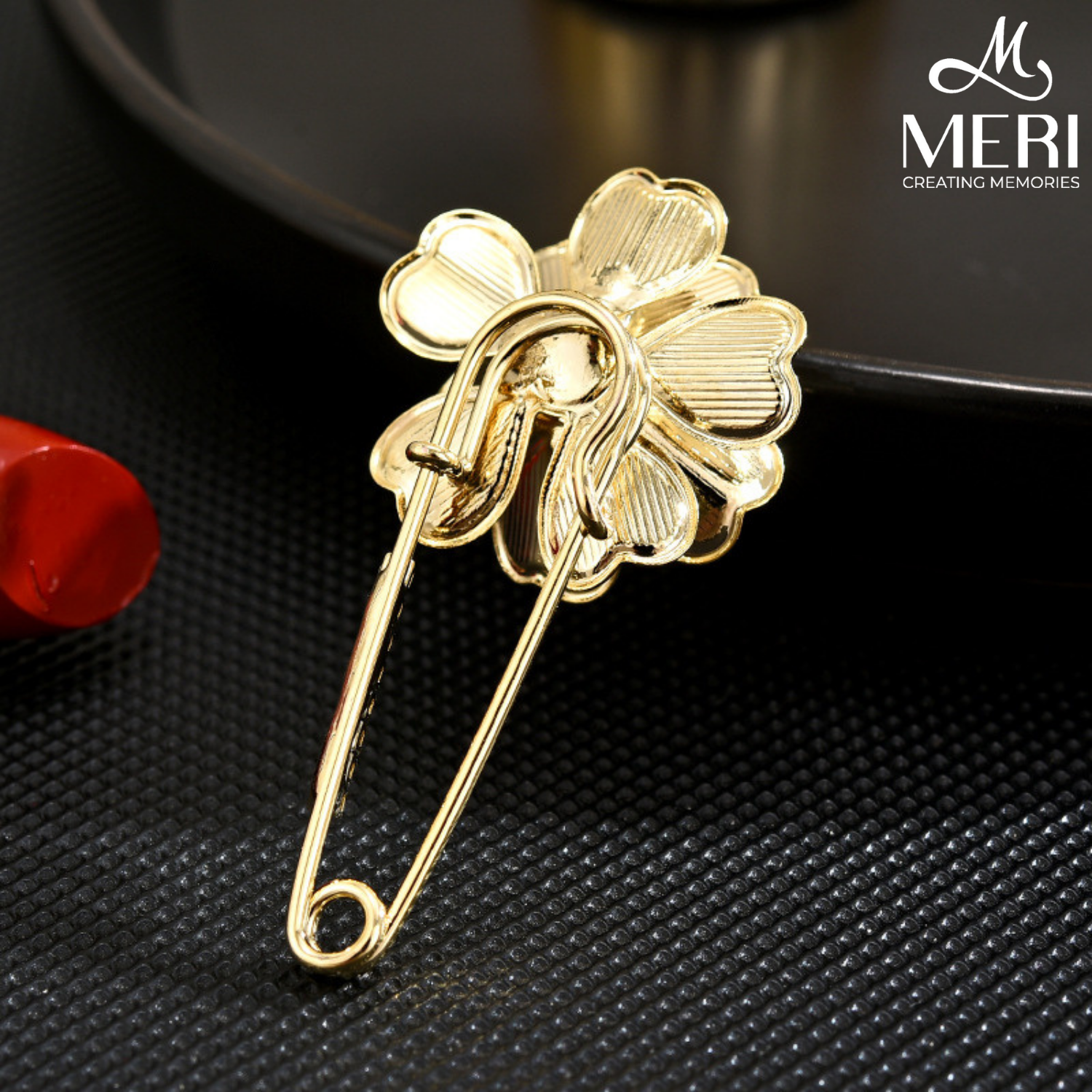  Kim cài áo Peony sang trọng 