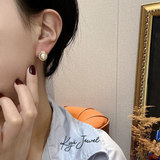  Khuyên tai nữ Twisted Pearl 