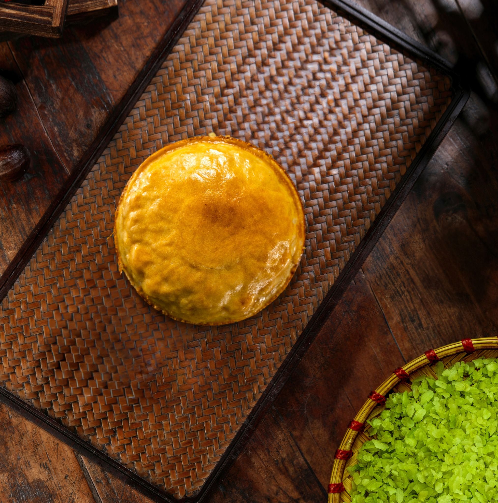 Green Rice Baked Mooncake 110gr