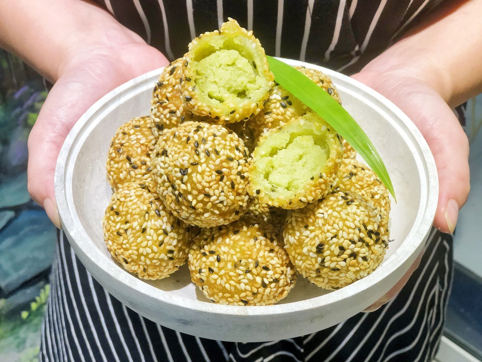 Green tea Shaker rice ball