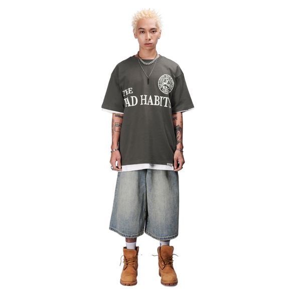 RENAISSANCE STAMP TEE - GREY