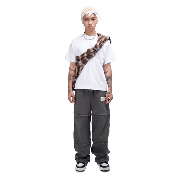 DISTRESSED SWEATPANTS - GREY
