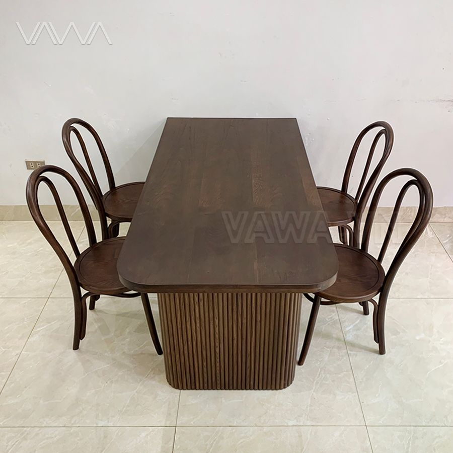  Bộ bàn ăn Rustic Ripple nan dẹt ghế Thonet 