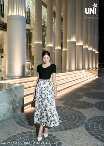 Chân váy xòe 5UCX211