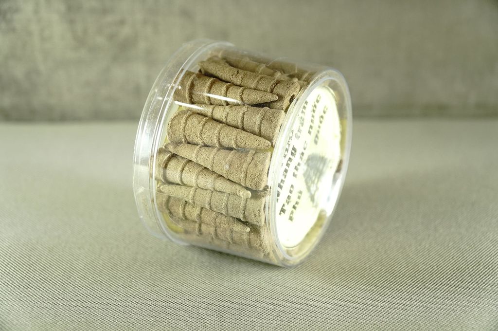 Nụ trầm hương rừng nụ trầm thác nước Phú Quốc - Viên trầm hương nguyên chất 30 viên/Hộp