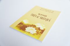Kinh Phật - Kinh thiện ác nhân quả Thích Trung Quán bìa giấy vàng chữ to rõ 62 trang