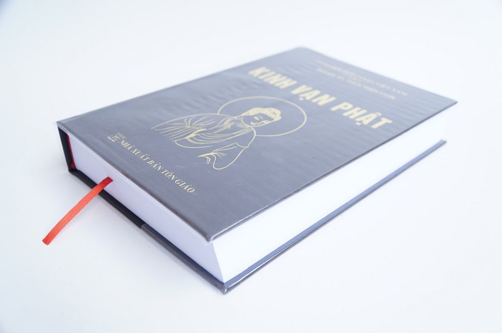 Kinh Phật - Kinh vạn Phật Thích Thiện Chơn bìa da nâu chữ to rõ 755 trang