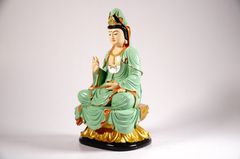 Tượng phật Bồ Tát Quan Âm ngồi đài sen nguyên khối vẽ màu áo xanh - Cao 19cm